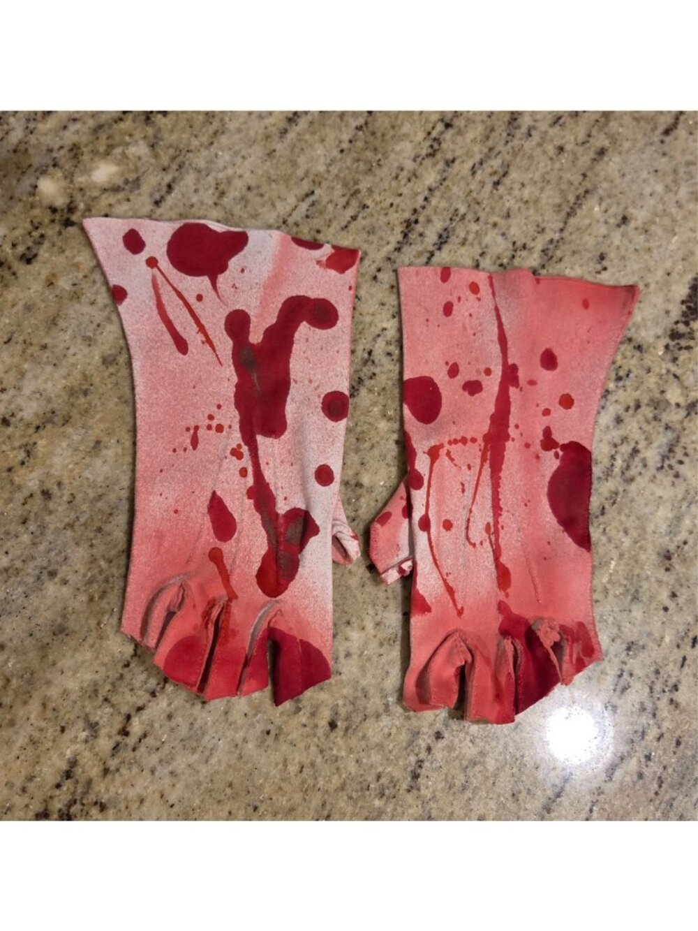 Women's Size S/M Fingerless Blood Soaked Stain Spatter Gloves Costume Horror